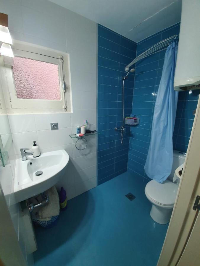 Room In Benidorm Downtown En Piso Compartido Alicante Eksteriør billede