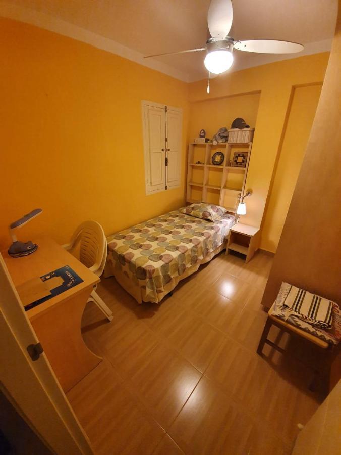 Room In Benidorm Downtown En Piso Compartido Alicante Eksteriør billede